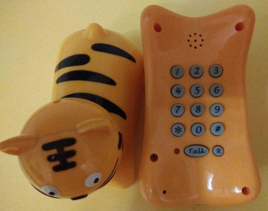 Игрушка телефон -кошка