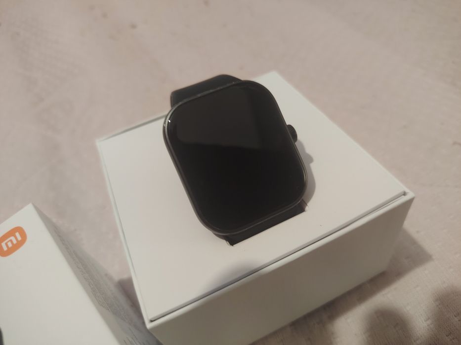 Продавам смарт гривна  Redmi watch 5