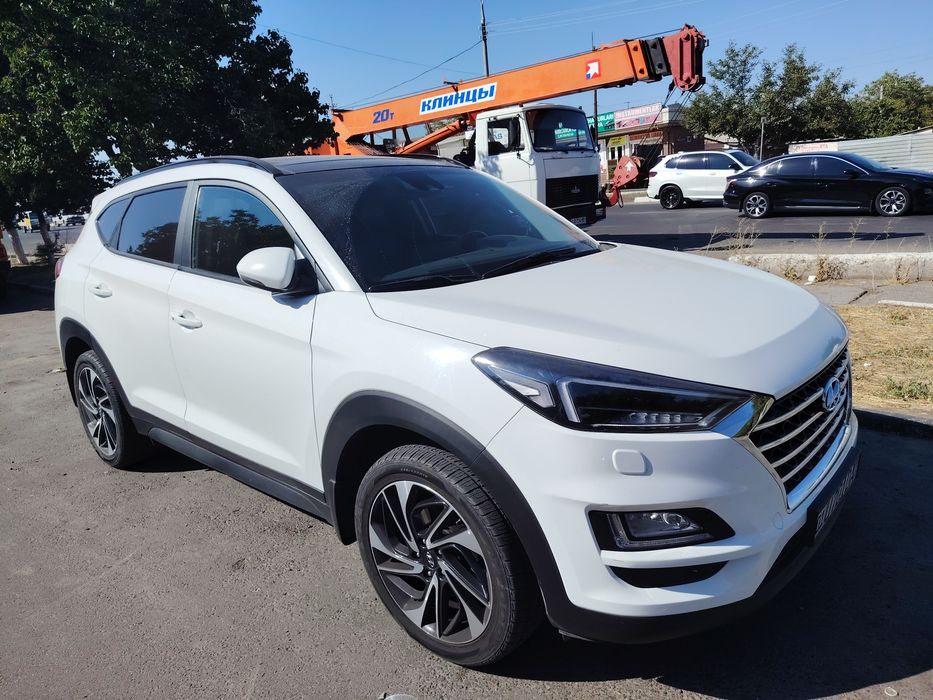 Huyundai tucson full 2020