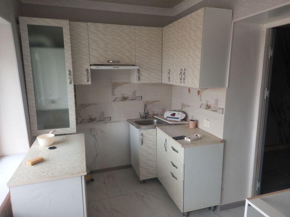 Кухонная мебель б/у