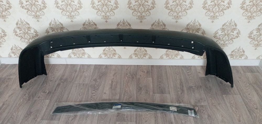 Новый задний бампер Хундай Н-1