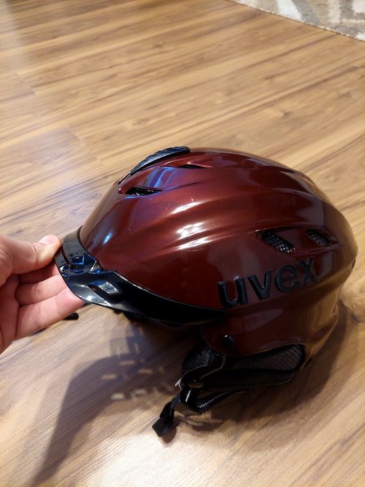 Casca de schi UVEX mărimea M