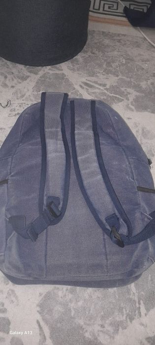 Рюкзаки цена 3000 каждая