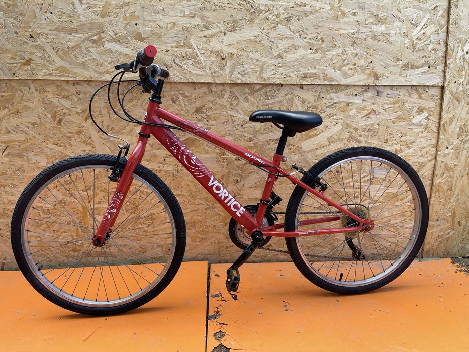 Bicicleta Apollo vortice roti 24 Bacau OLX.ro