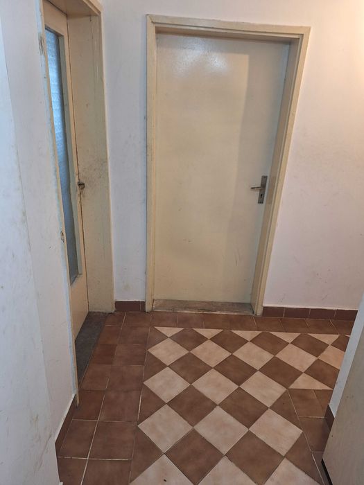 Продава се Двустаен апартамент в Варна, Лятно кино Тракия - 74 кв.м за 2433 €/кв.м - Снимка #12