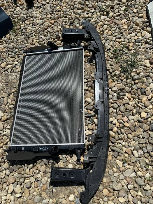 Radiator apa / armatura traversa radiatoare Mazda CX-30