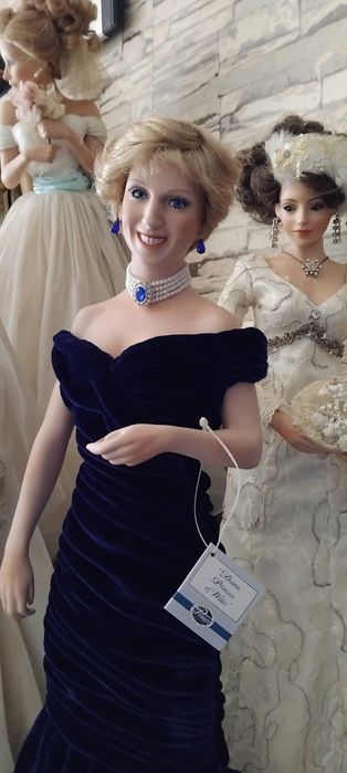 Порцеланова кукла Лейди Даяна