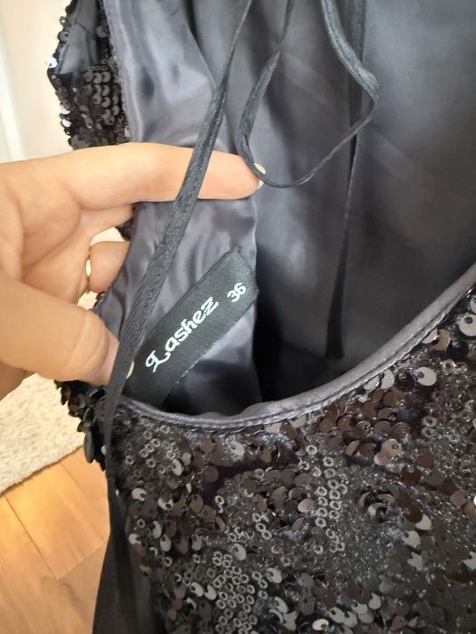 Rochie scurta cu paiete