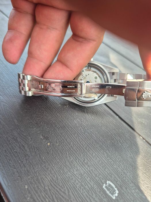 Rolex Vând sau dau la schimb pe o mașină