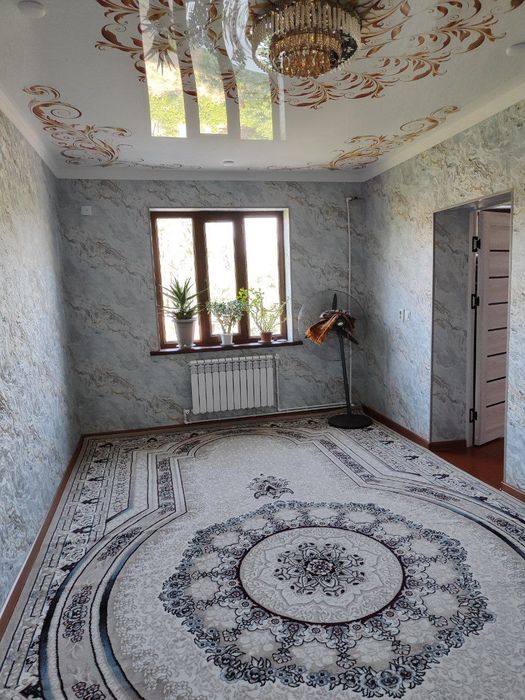 Бостонлик Азадбашда уй сотилади 6сотх