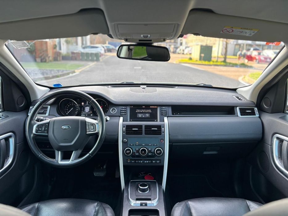 Land Rover Discovery 2.0 180ps  На части