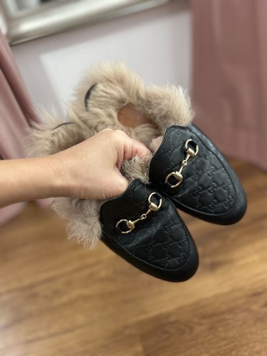 Papuci Gucci cu Blana nr 38