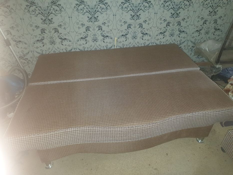Диван кровать в отличном состоянии