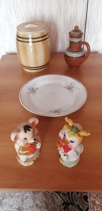 Продам изделия из форфора