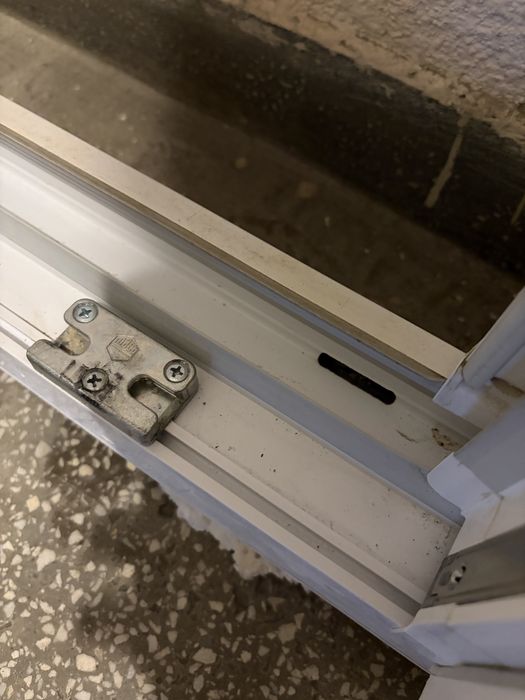 Geam Termopan Tripan Salamander ADF