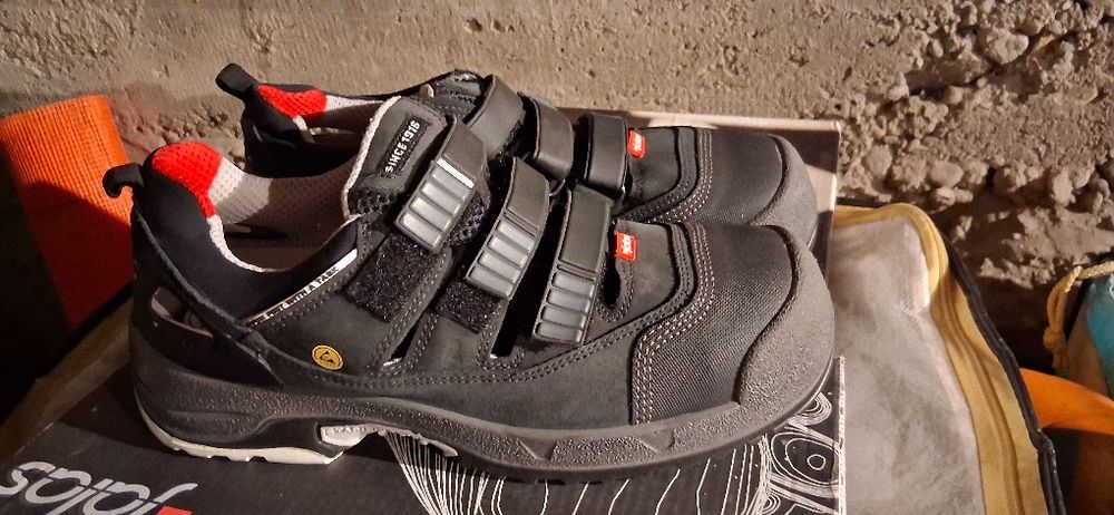 Bocanci   Jalas  Atlas  Cofra