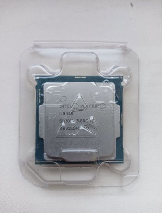 Intel Pentium Gold G5420