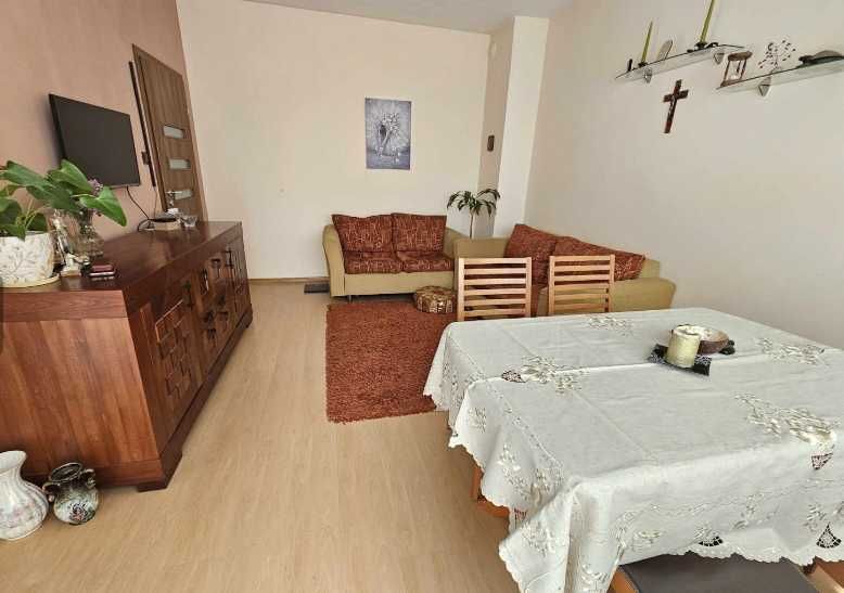 Продава се Тристаен апартамент в Варна, Трошево - 74 кв.м за 1622 €/кв.м - Снимка #11