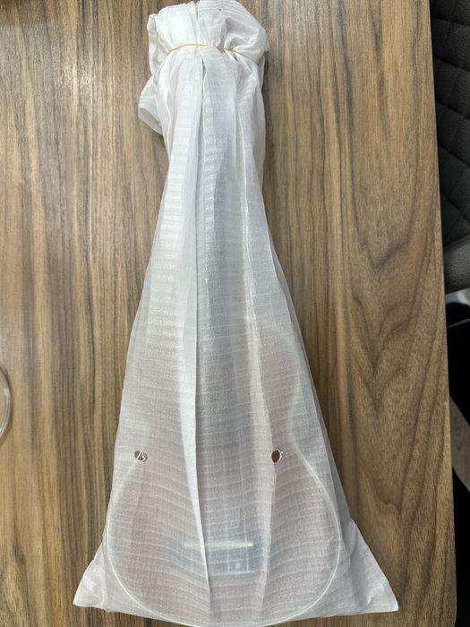 Укулеле четырех струнная