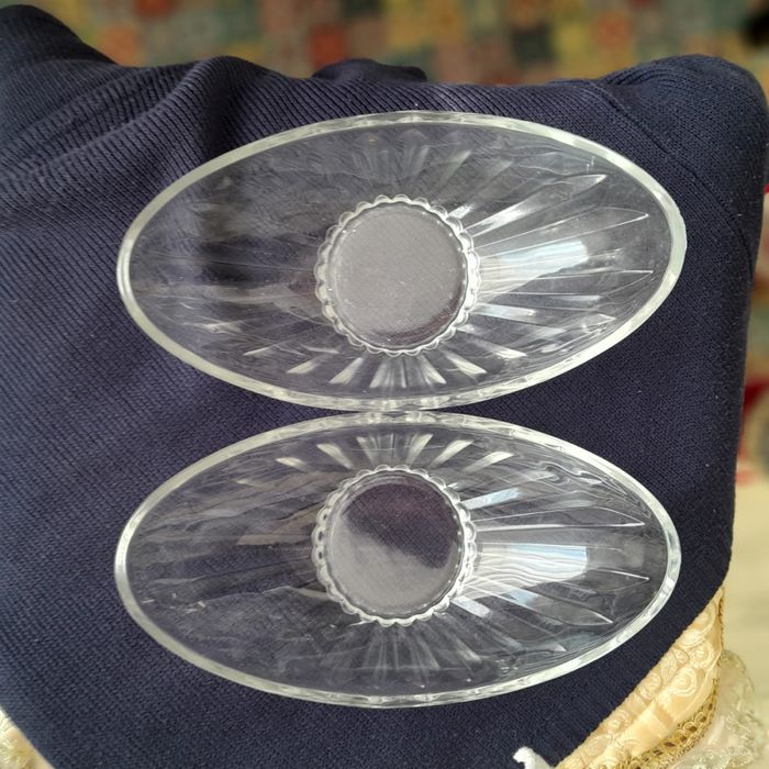 Продам Хрустальные тарелки