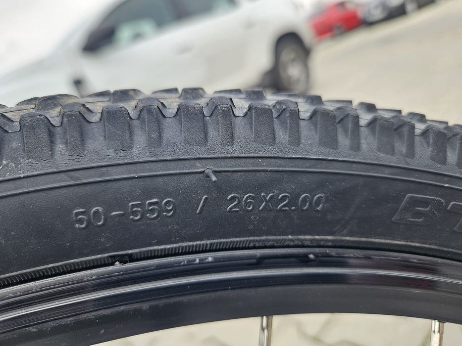 Vând bicicleta Rockrider  aproape noua roti 26"