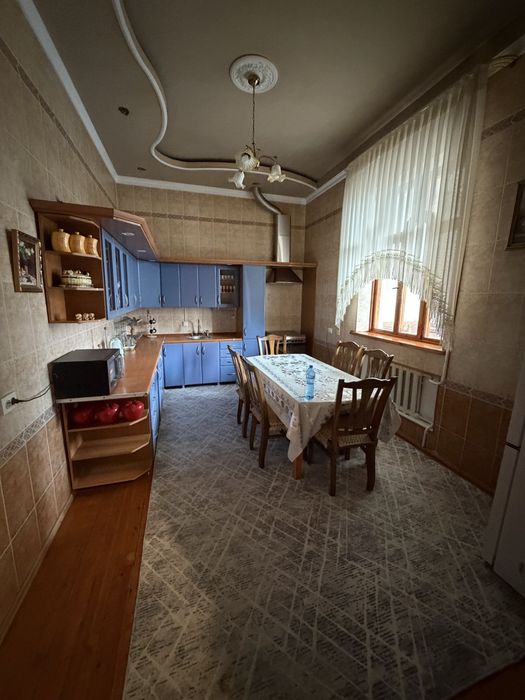 Сдается в Аренду Дом 200квм2 в городе