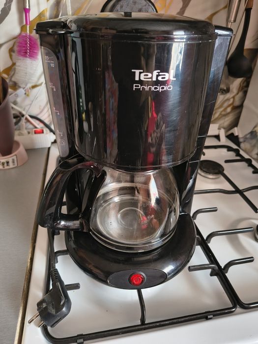 Vând aparat de făcut cafea