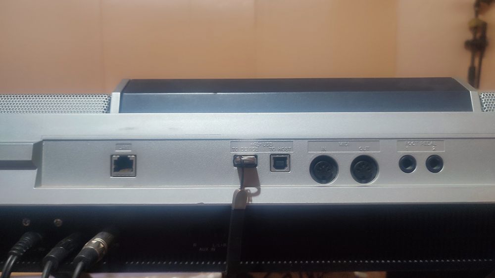 Yamaha psr s700 продам.