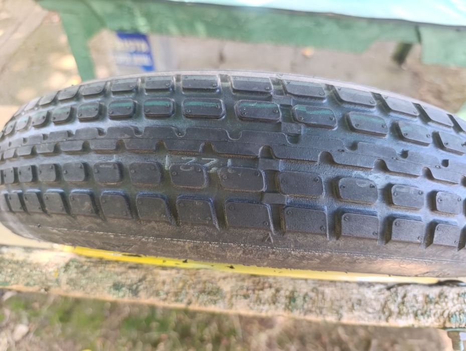 Резервна гума тип патерица 5/114.3/67.1-15 цола