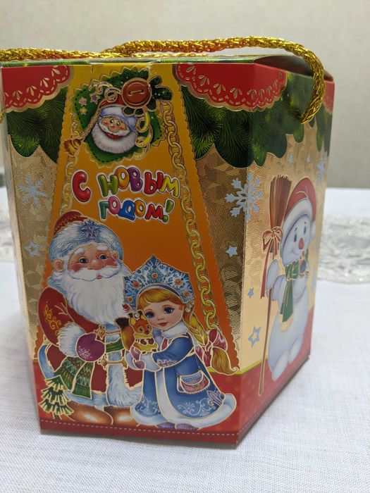 Гарри Поттер Киндер Джой из Англии в подарочной упаковке свежий