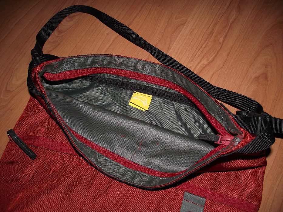 Geanta de dama Mandarina Duck , colectia 66 , originala