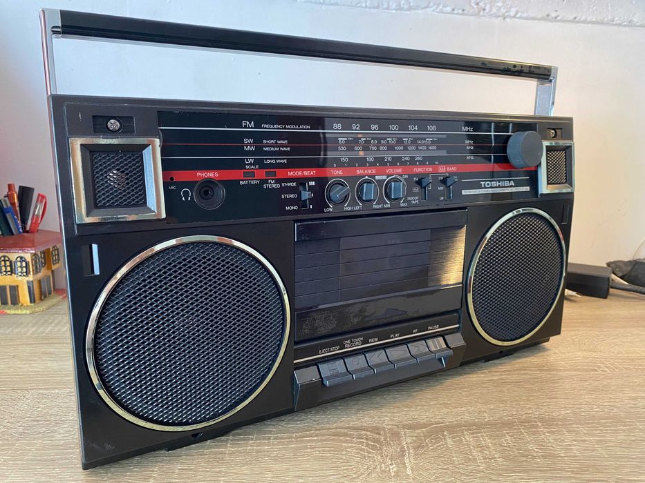 Радиокасетофон BoomBox Toshiba RT-90S