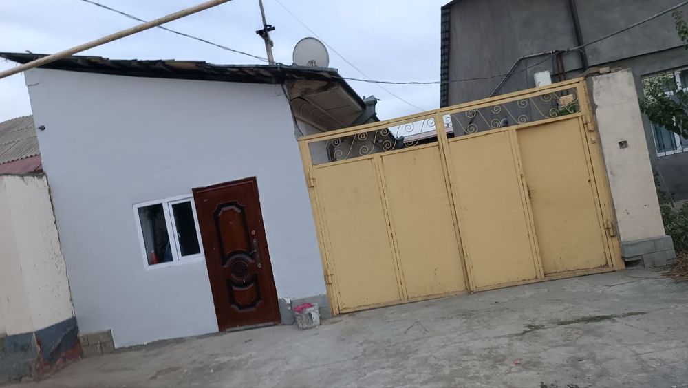 Ховли Уй сотилади