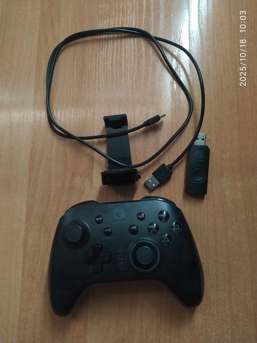Продам Gamesir t4 pro
