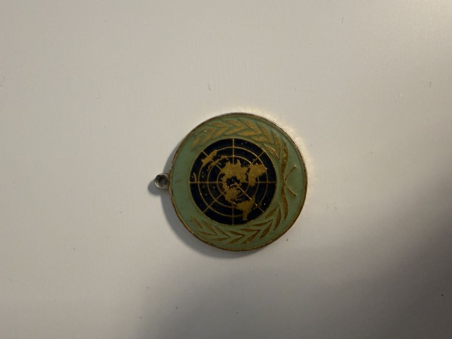 Diferite insigne militare