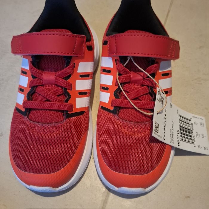 Нови Адидас номер 25