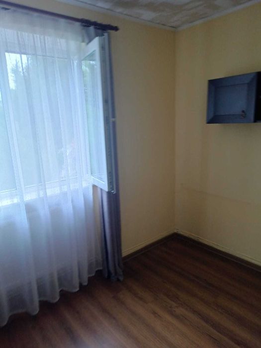 Vand apartament cu 2 camere