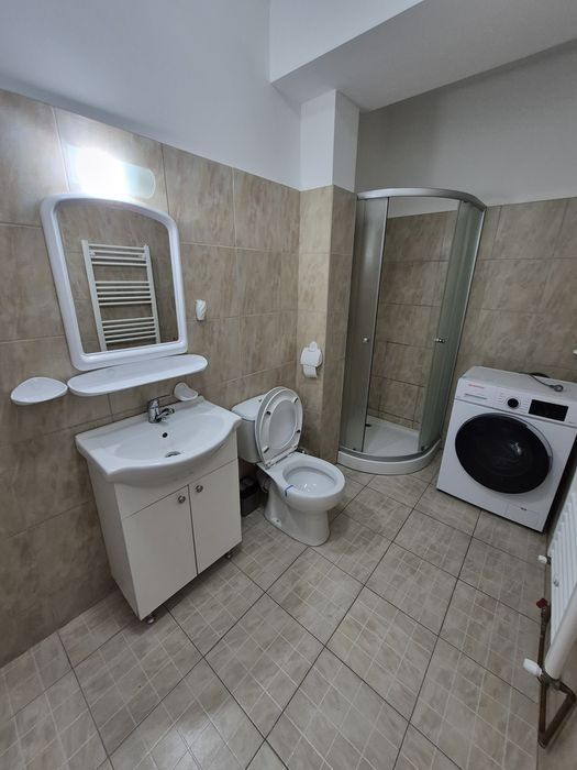 Garsoniera de inchiriat