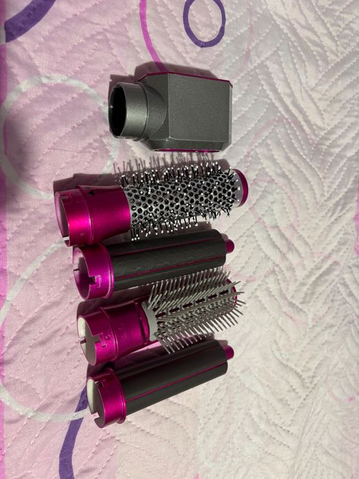 Мултифункционален сешоар