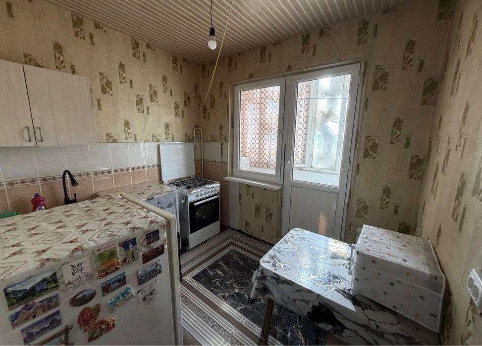 Яшнабадский район. Кадышева базар. 1 ком. Зайти и жить