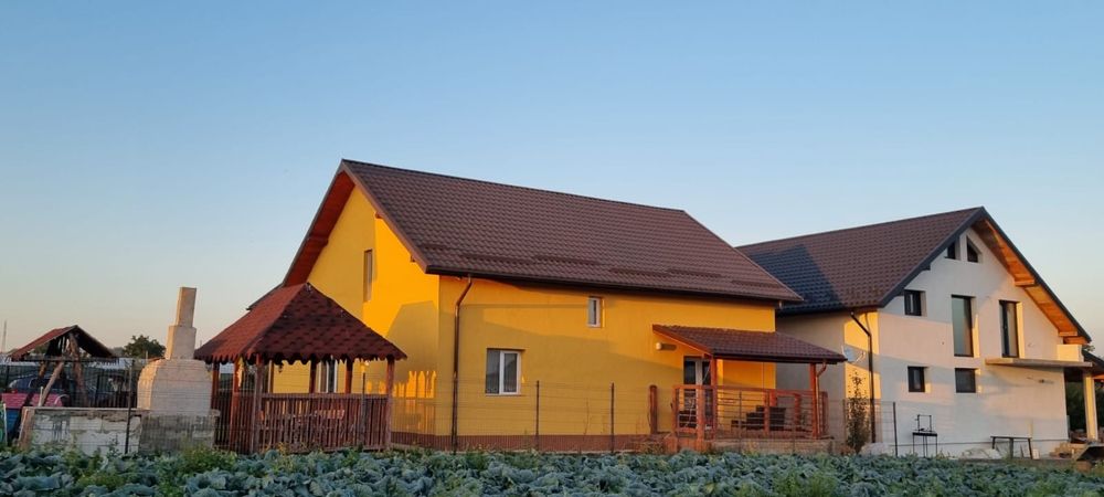 Casa 240 mp în Târgu Frumos