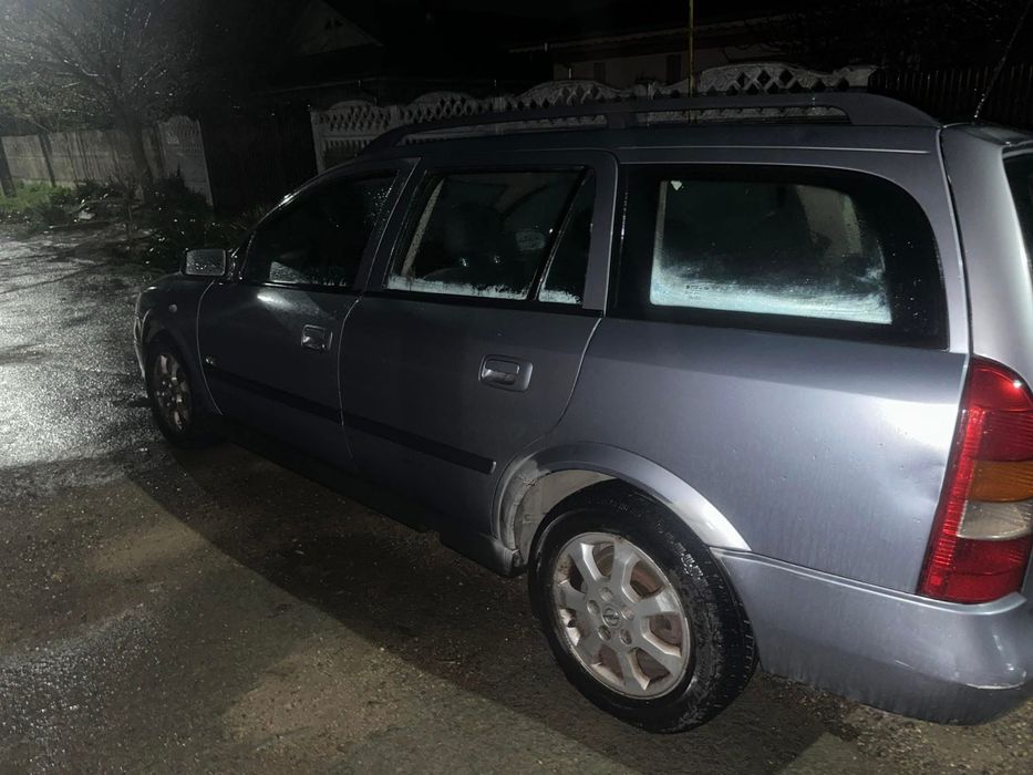 Vand sau dezmembrez la cerere mai mare Astra G 2.0 Dti 101 cp