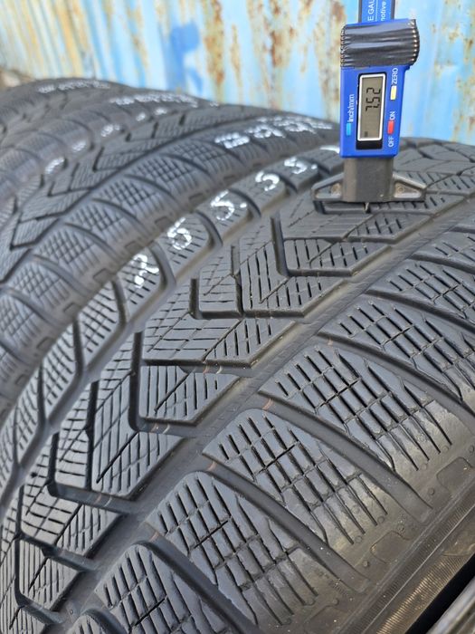Anvelope Iarnă 255.55.19 Pirelli An 2021 Profil 7,5 mm grosime