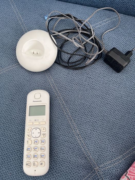 Продам радиотелефон Panasonic, белый