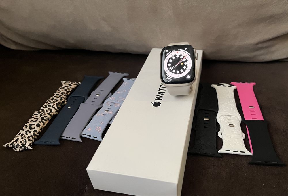Смарт часовник Apple watch SE 2 44mm