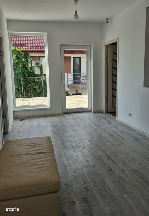 Vila singulara cu 561 mp teren-Crisul Repede Bragadiru