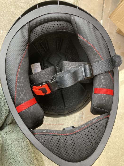 Нова каска Шлем - М/Л