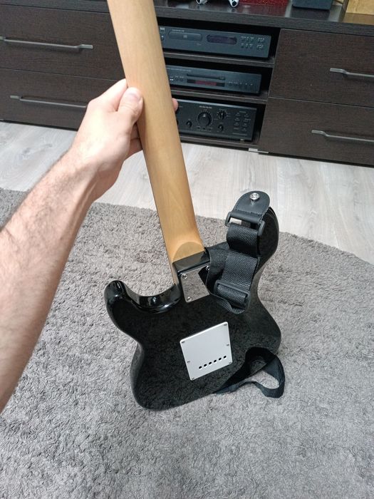 Продаю Электрогитару