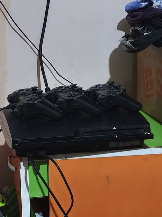 Playstation 3 slim 250