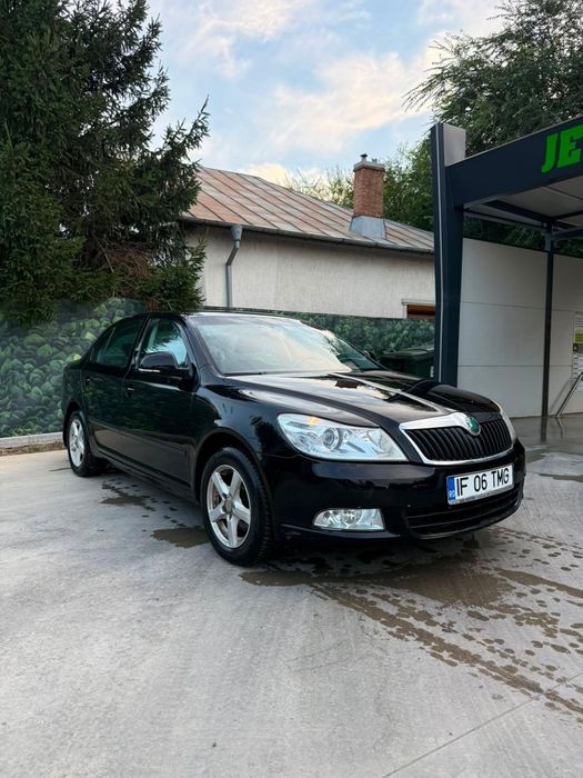 SKODA Octavia 2012 — imagine 2